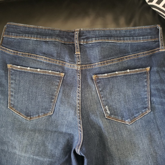 UNIVERSAL THREAD MID RISE JEANS - Picture 4 of 4